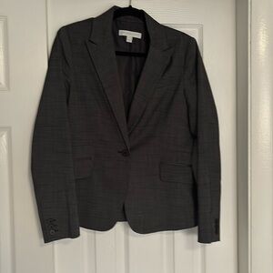 New Yorkk and Co suit